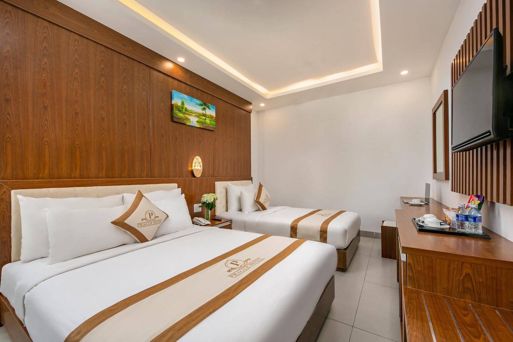 Prague Da Nang Beach Hotel Extérieur photo