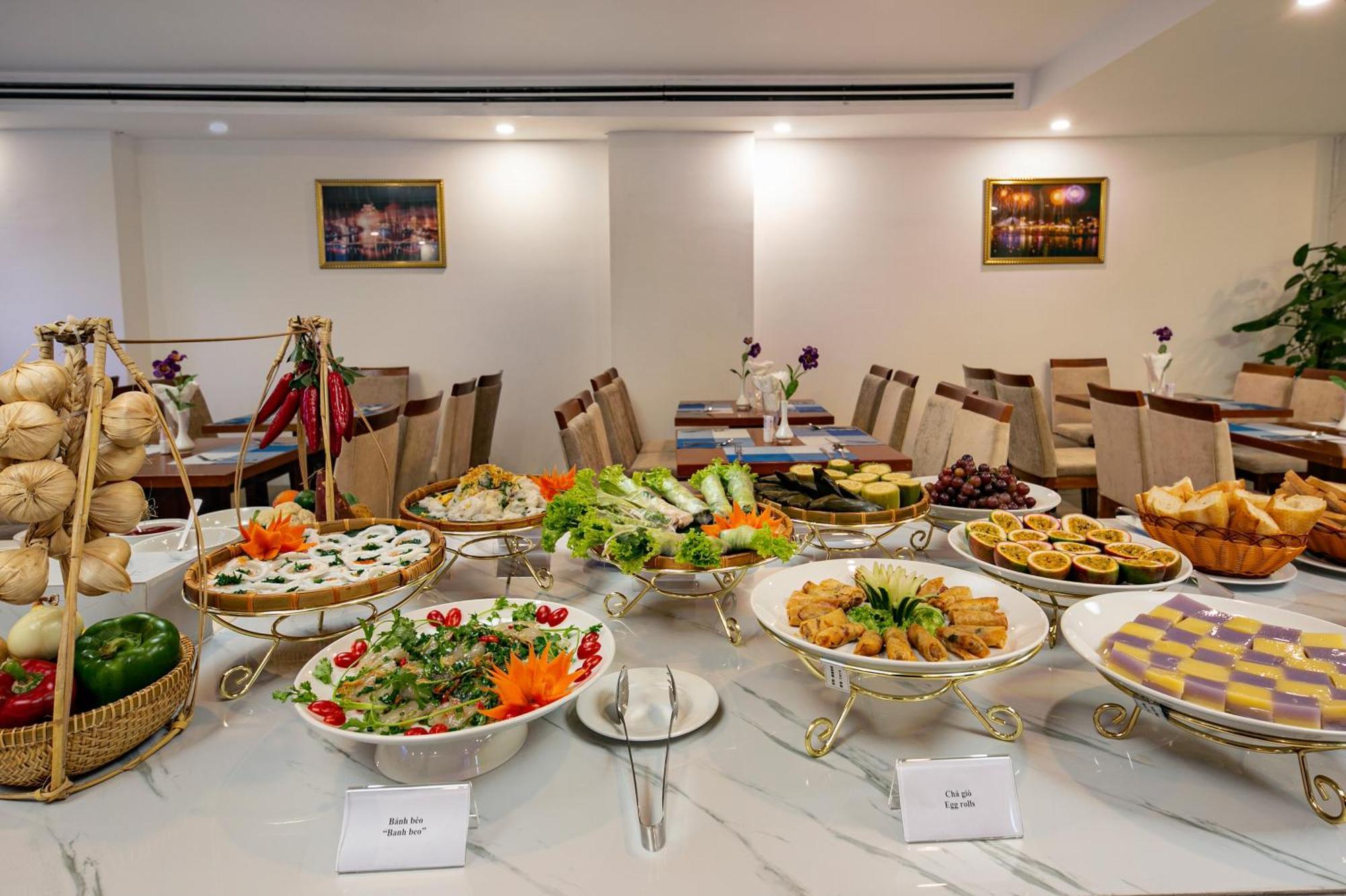 Prague Da Nang Beach Hotel Extérieur photo
