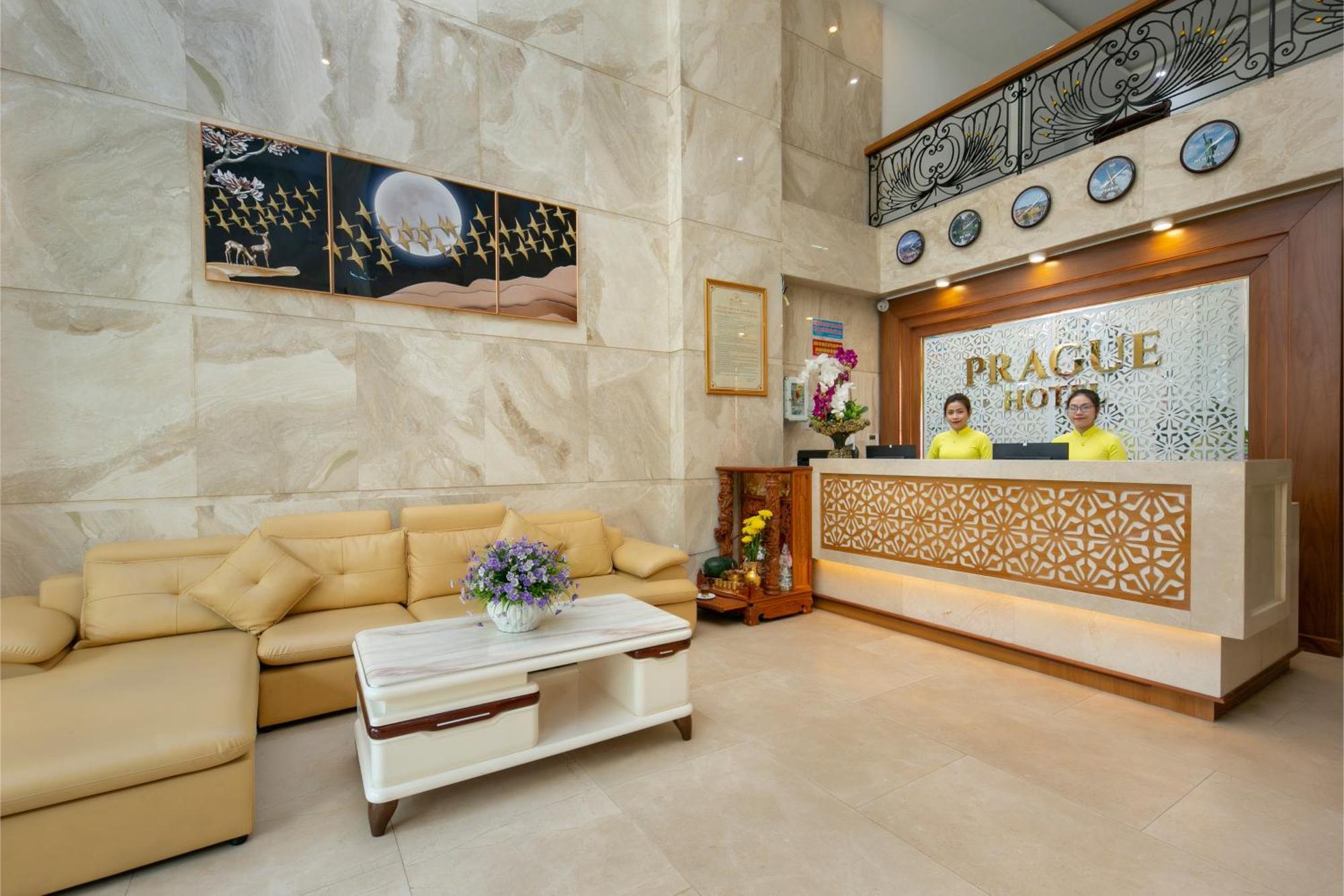 Prague Da Nang Beach Hotel Extérieur photo