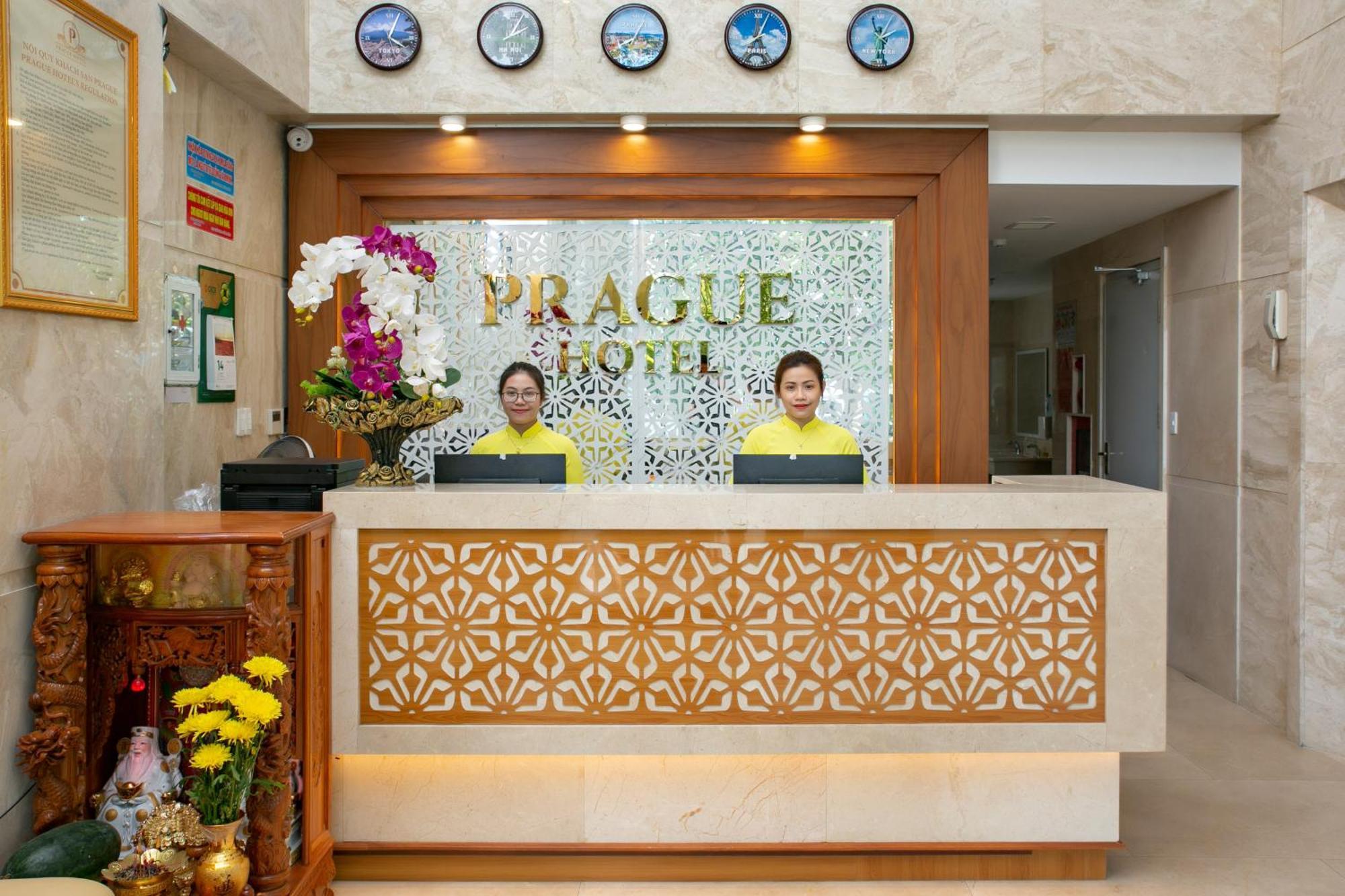Prague Da Nang Beach Hotel Extérieur photo
