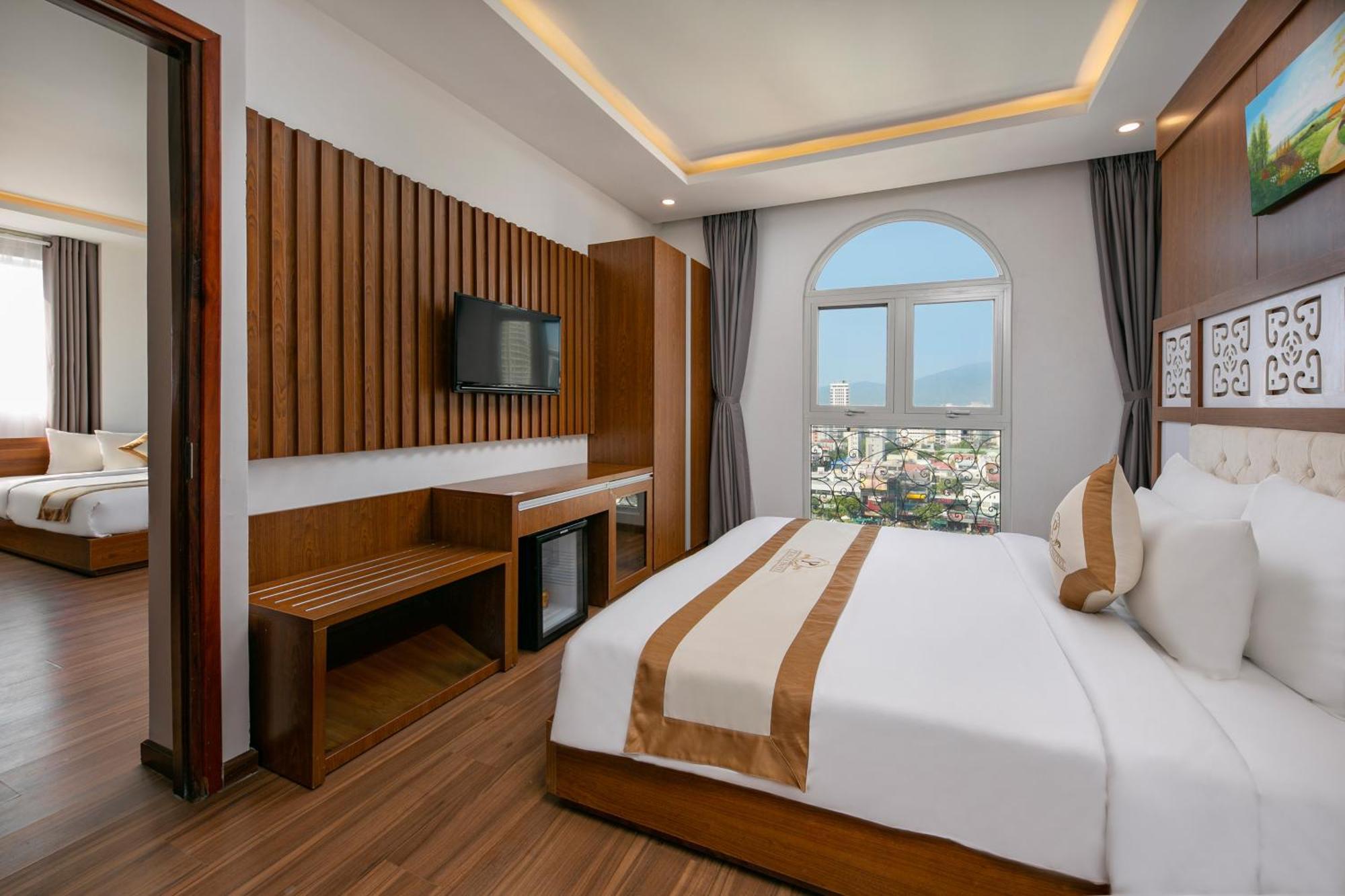 Prague Da Nang Beach Hotel Extérieur photo
